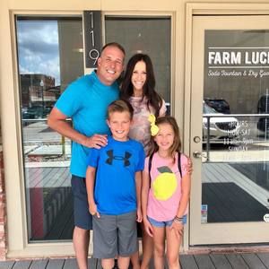 Meet your Posher, Melissa